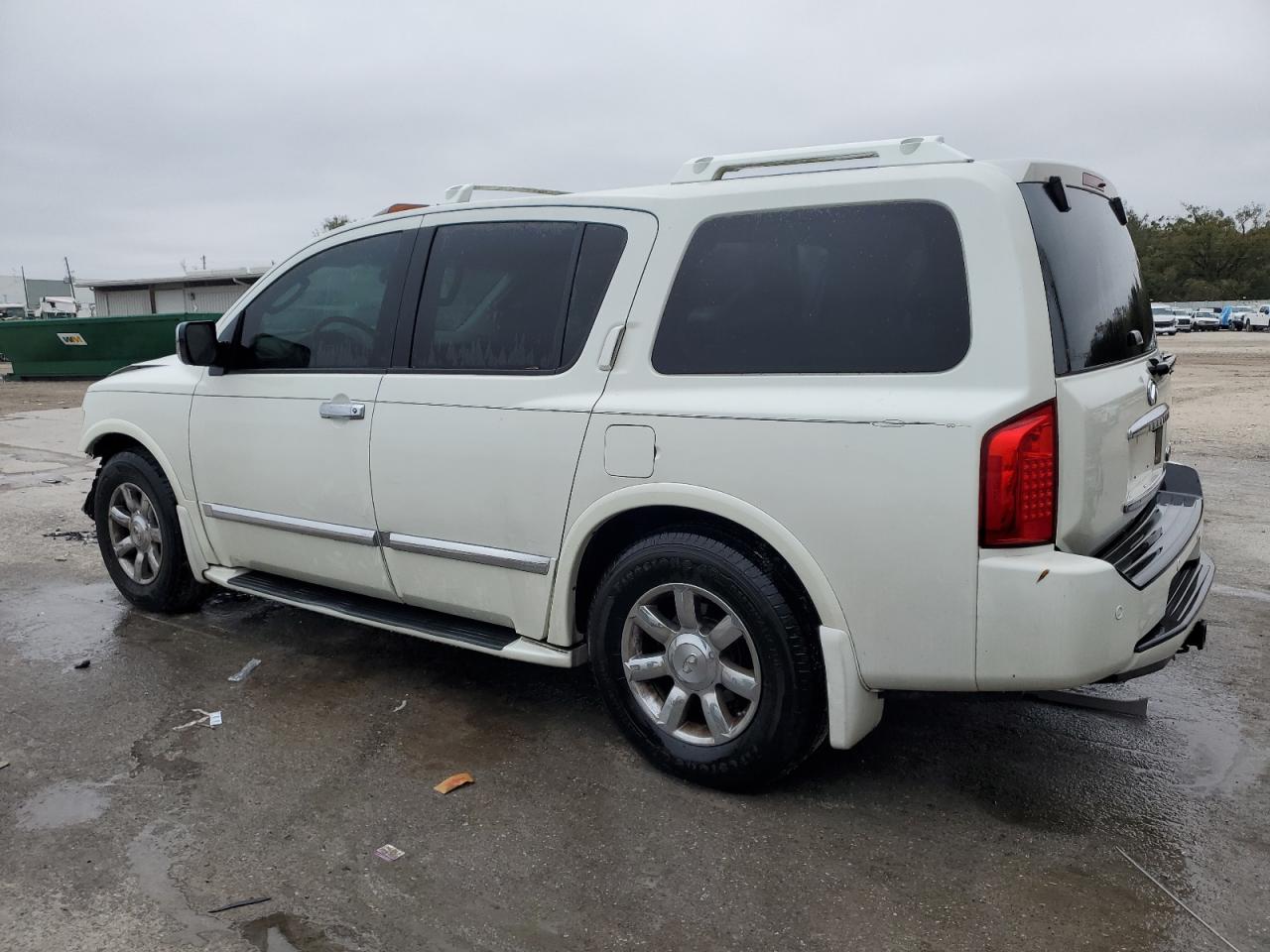 2007 Infiniti QX56 - Image 2