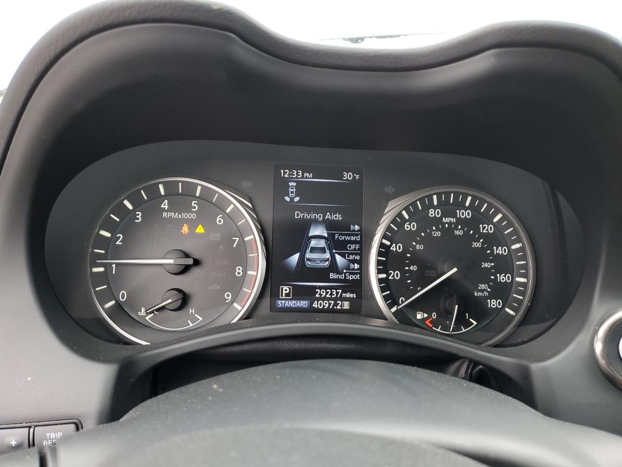 2021 Infiniti Q50 - Image 9