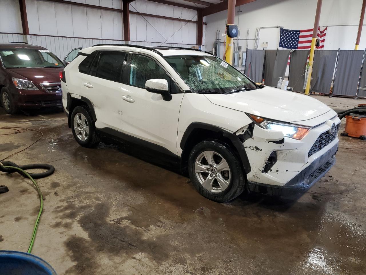 2019 Toyota RAV 4 - Image 4