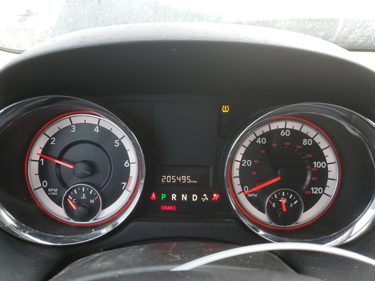2016 Dodge Caravan - Image 9