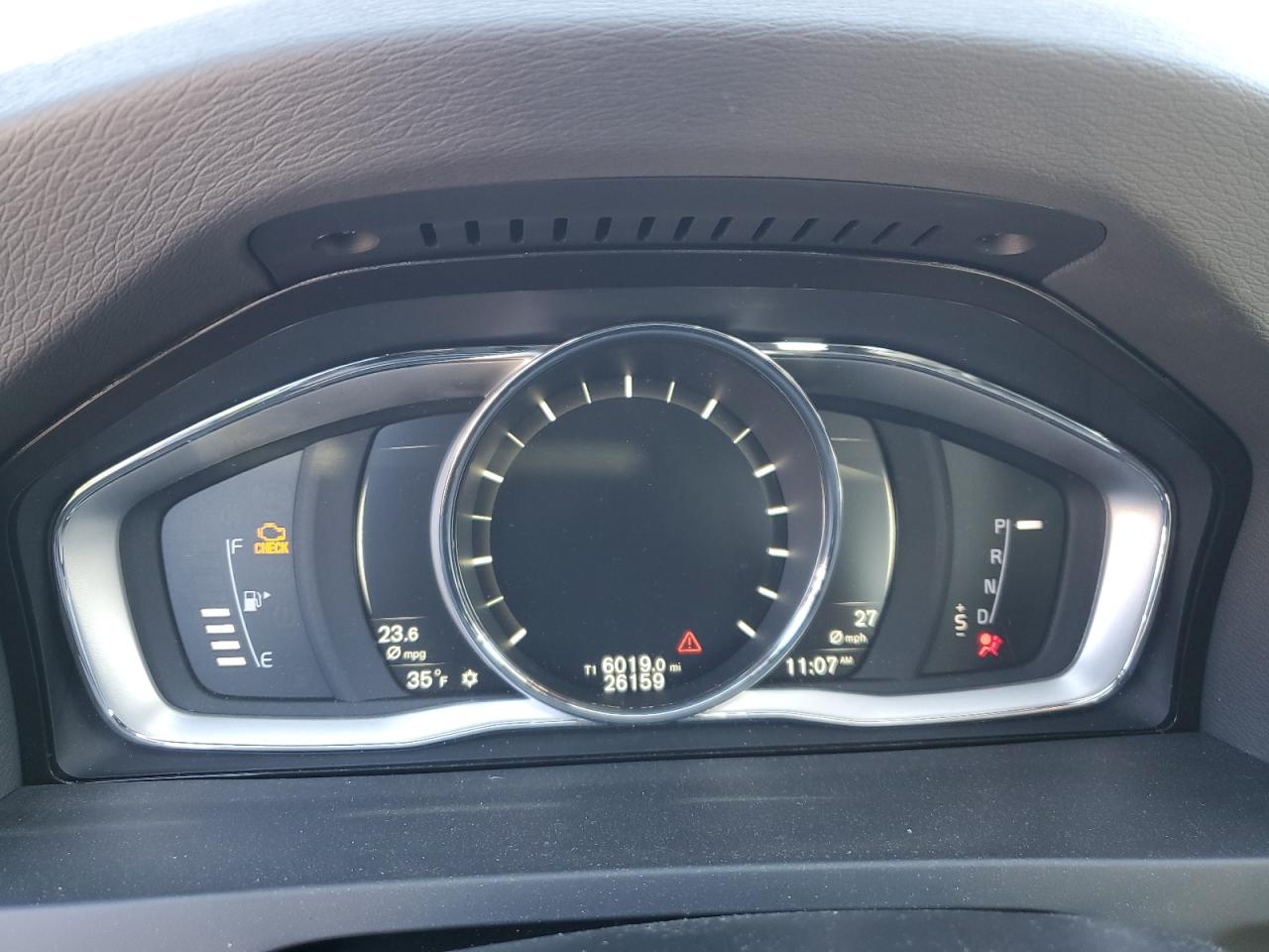 2018 Volvo S60 - Image 9