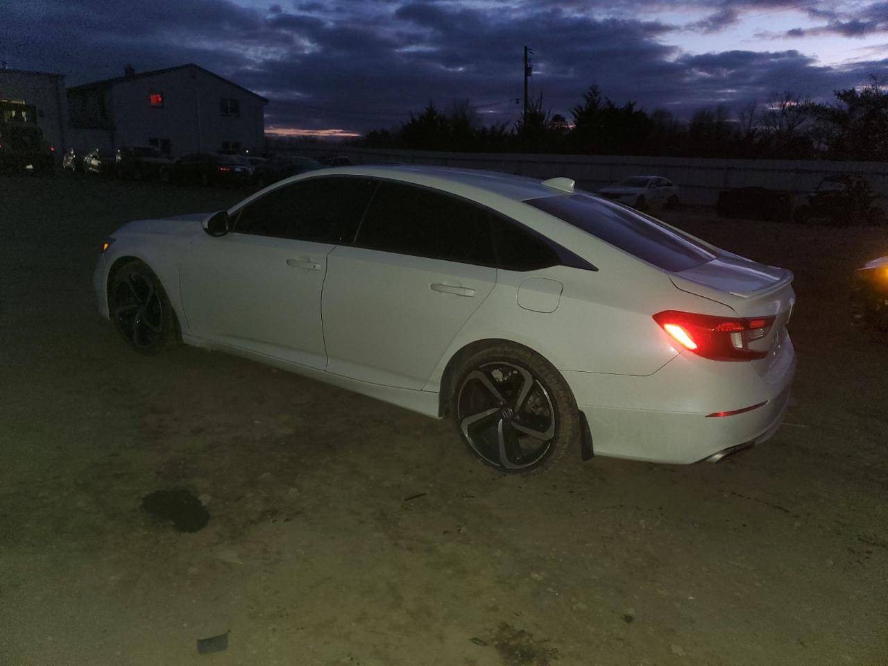 2018 Honda Accord - Image 2