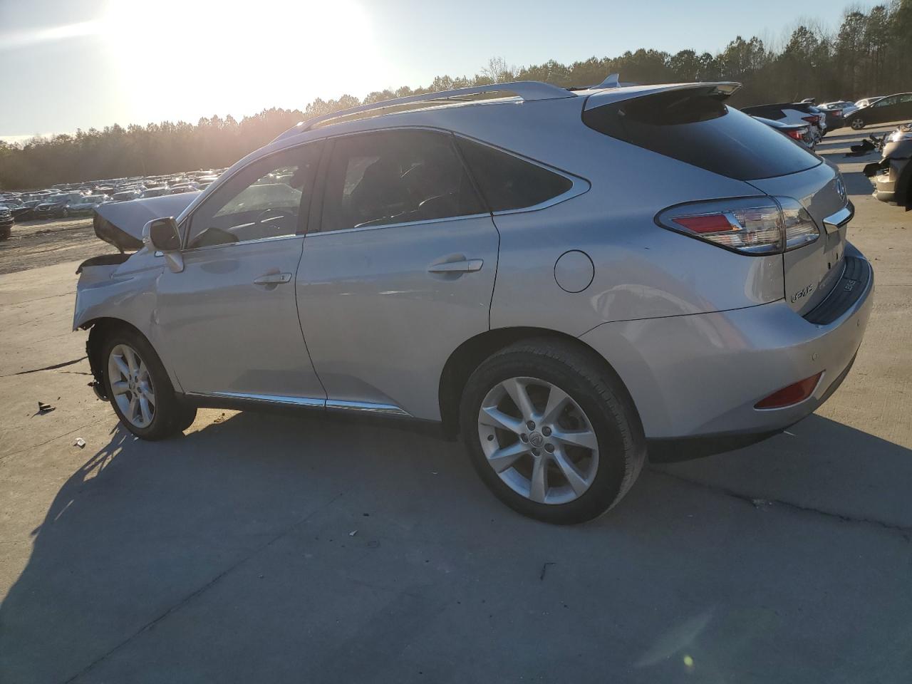 2010 Lexus RX - Image 2