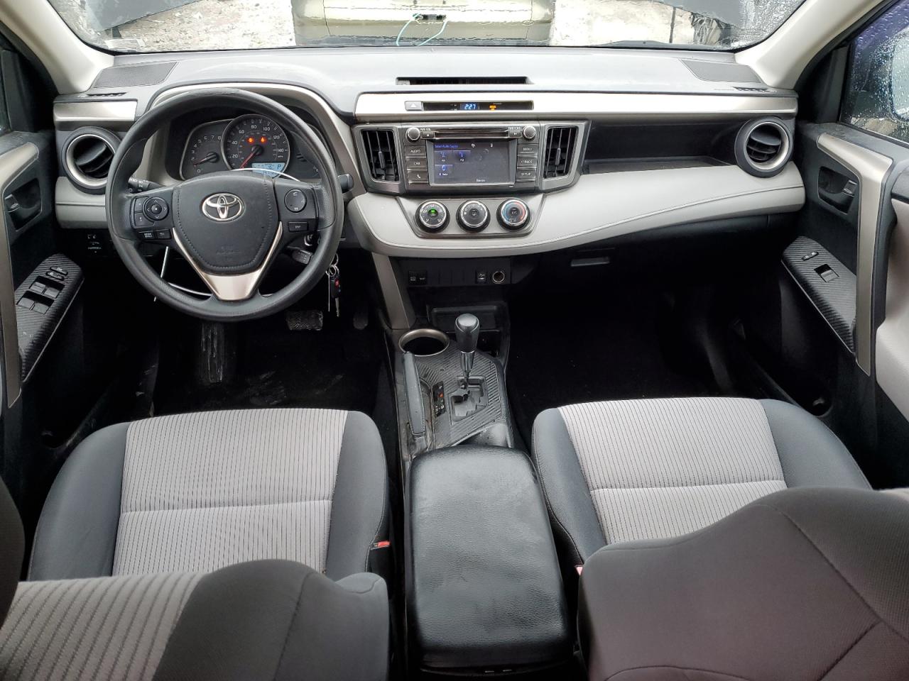 2014 Toyota RAV 4 - Image 8