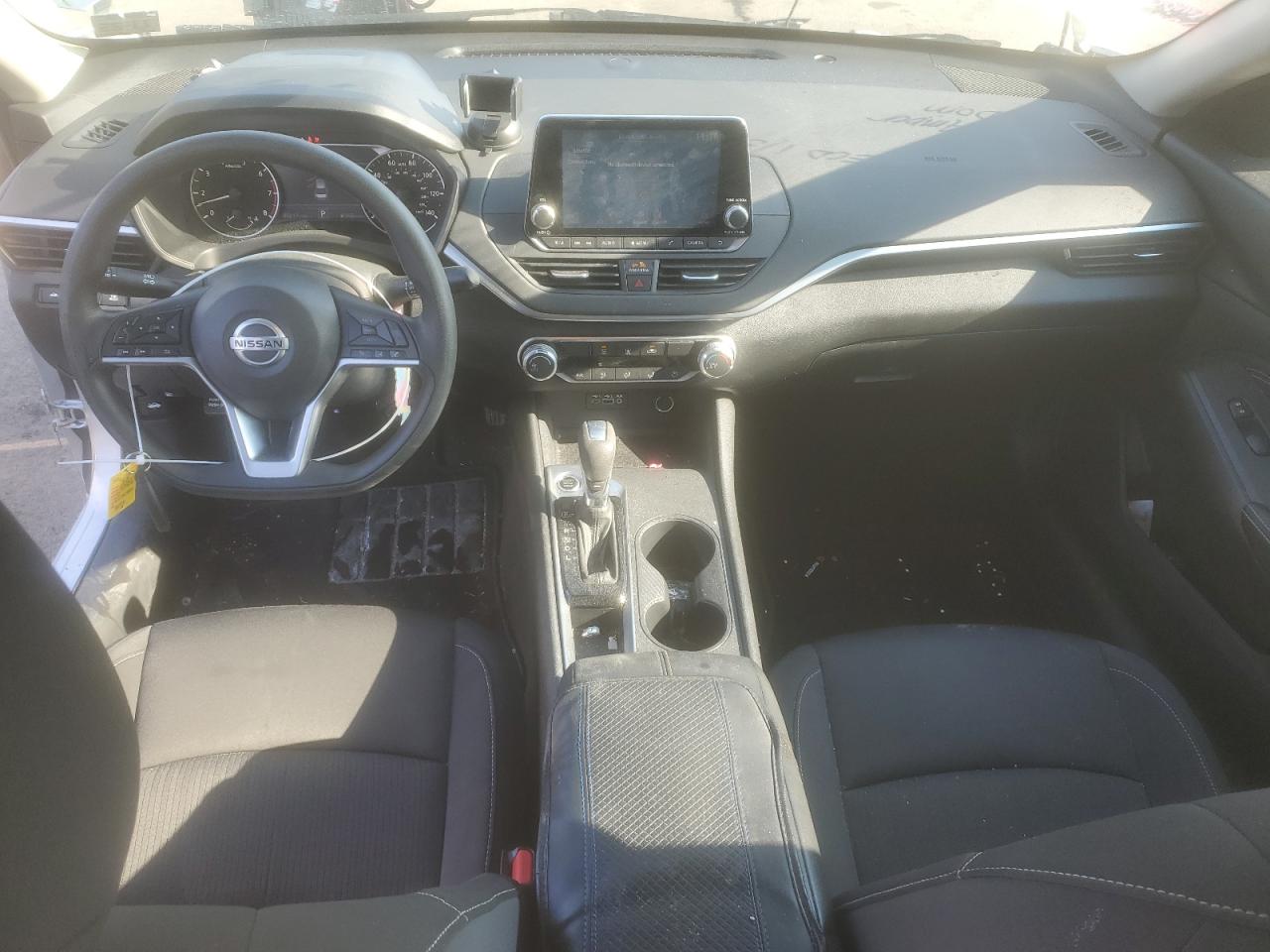 2020 Nissan Altima - Image 8