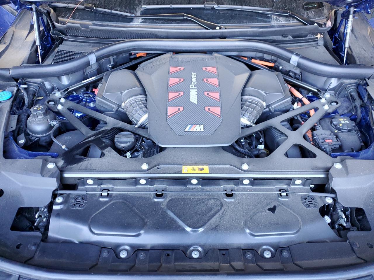 2024 BMW XM - Image 12