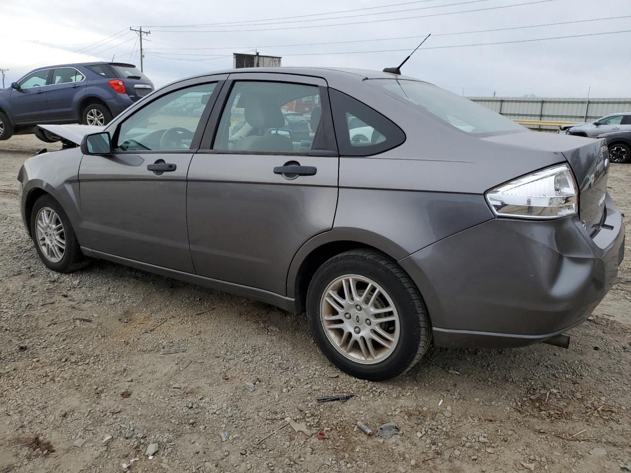 2010 Ford Focus - Image 2