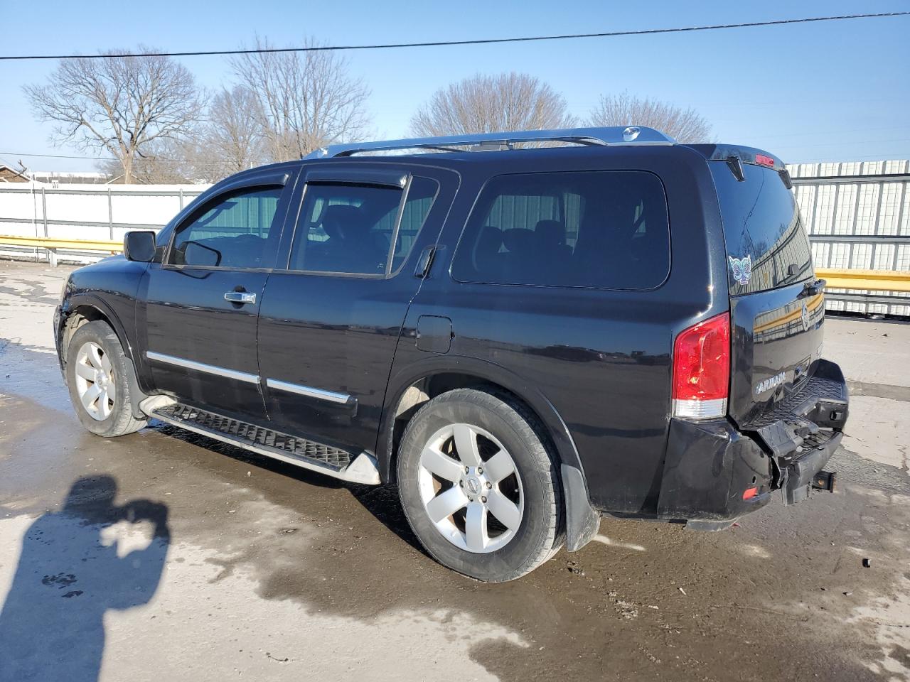2010 Nissan Armada - Image 2