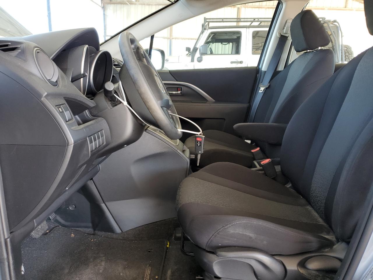 2012 Mazda 5 - Image 7