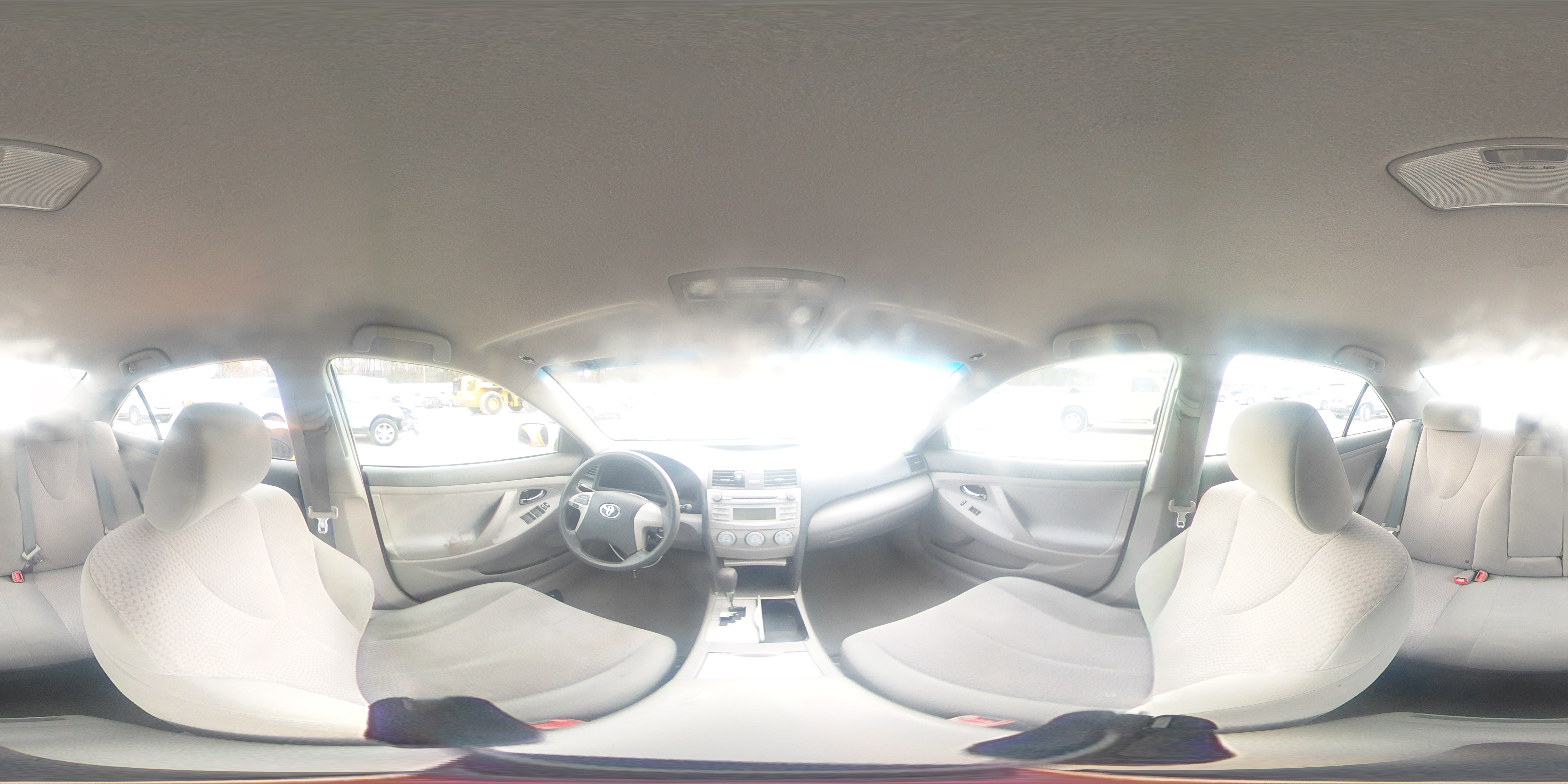 2011 Toyota Camry - Image 13