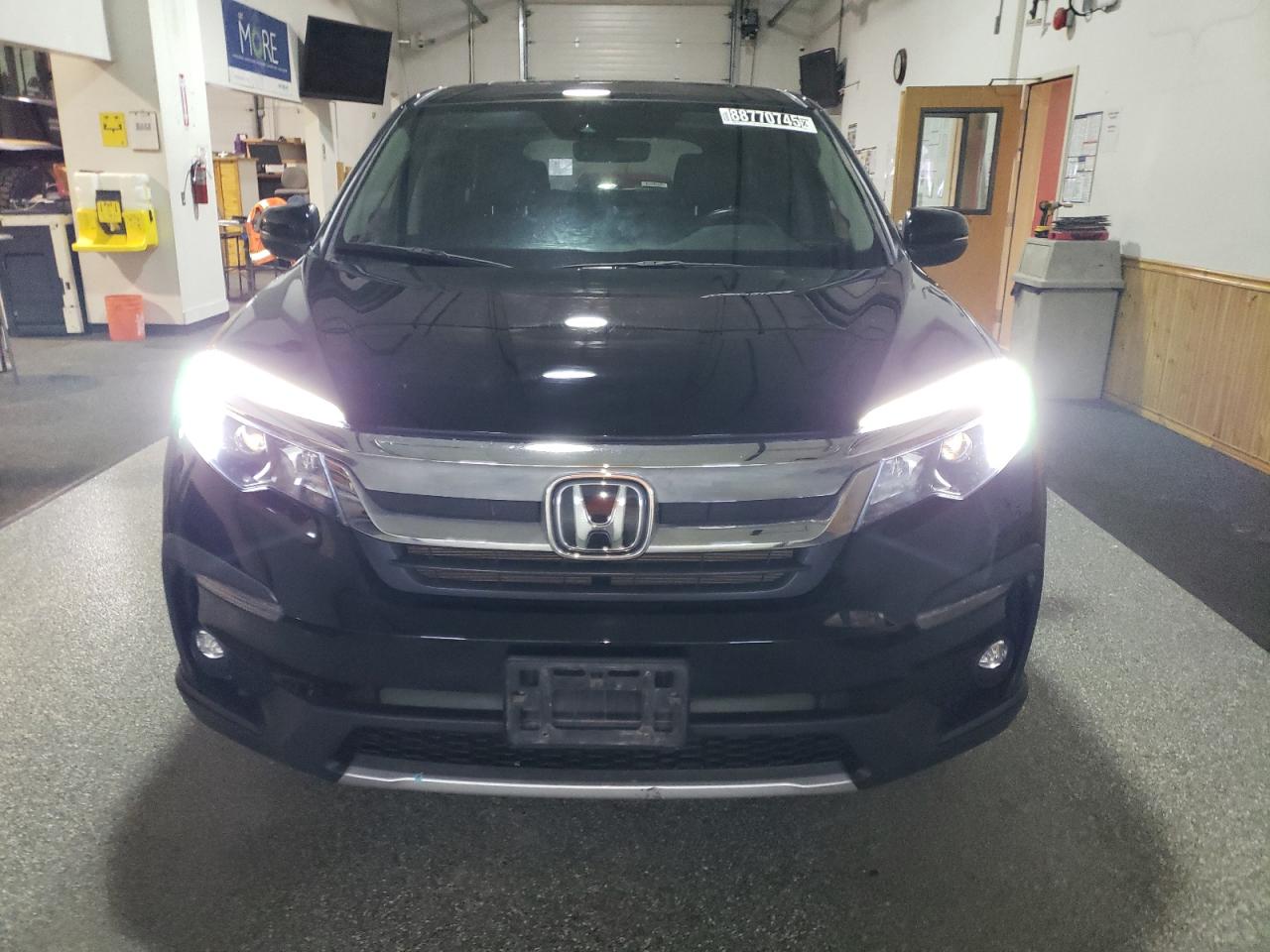 2022 Honda Pilot - Image 5