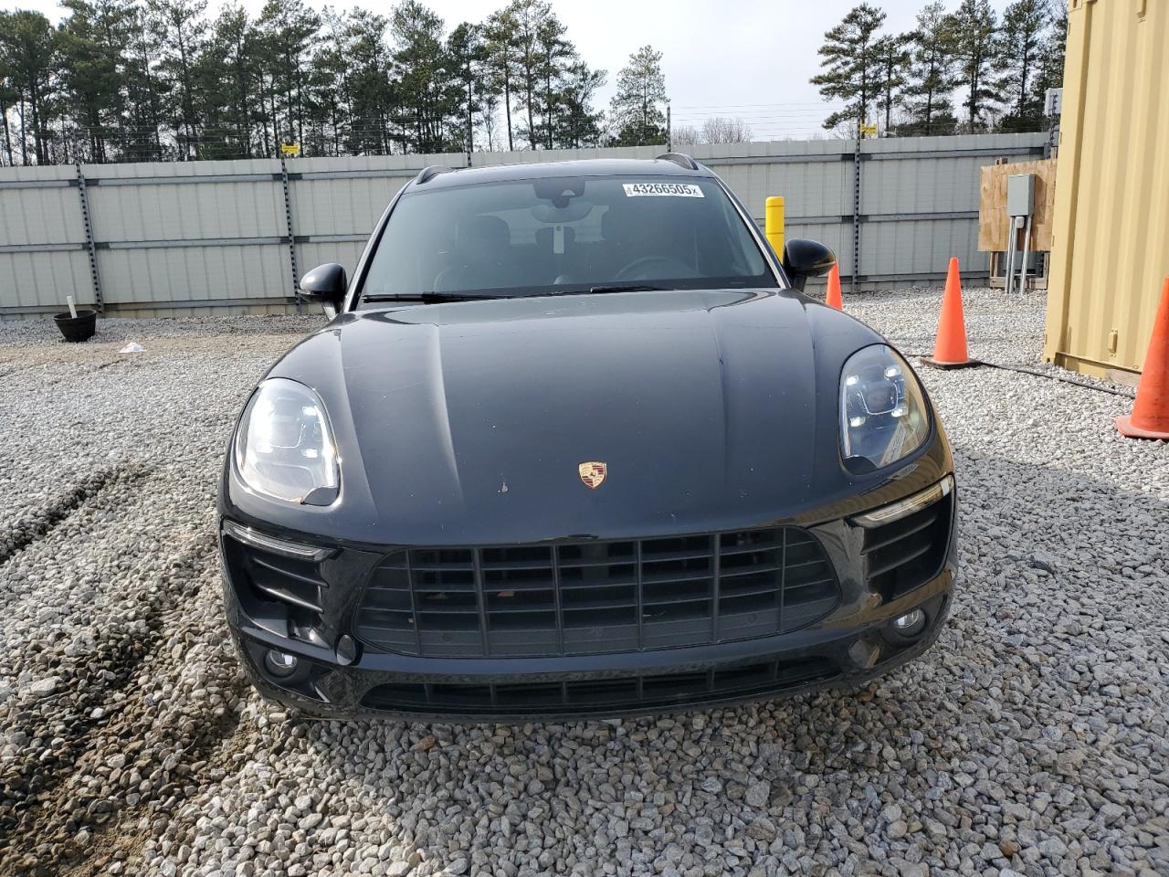 2017 Porsche Macan - Image 5