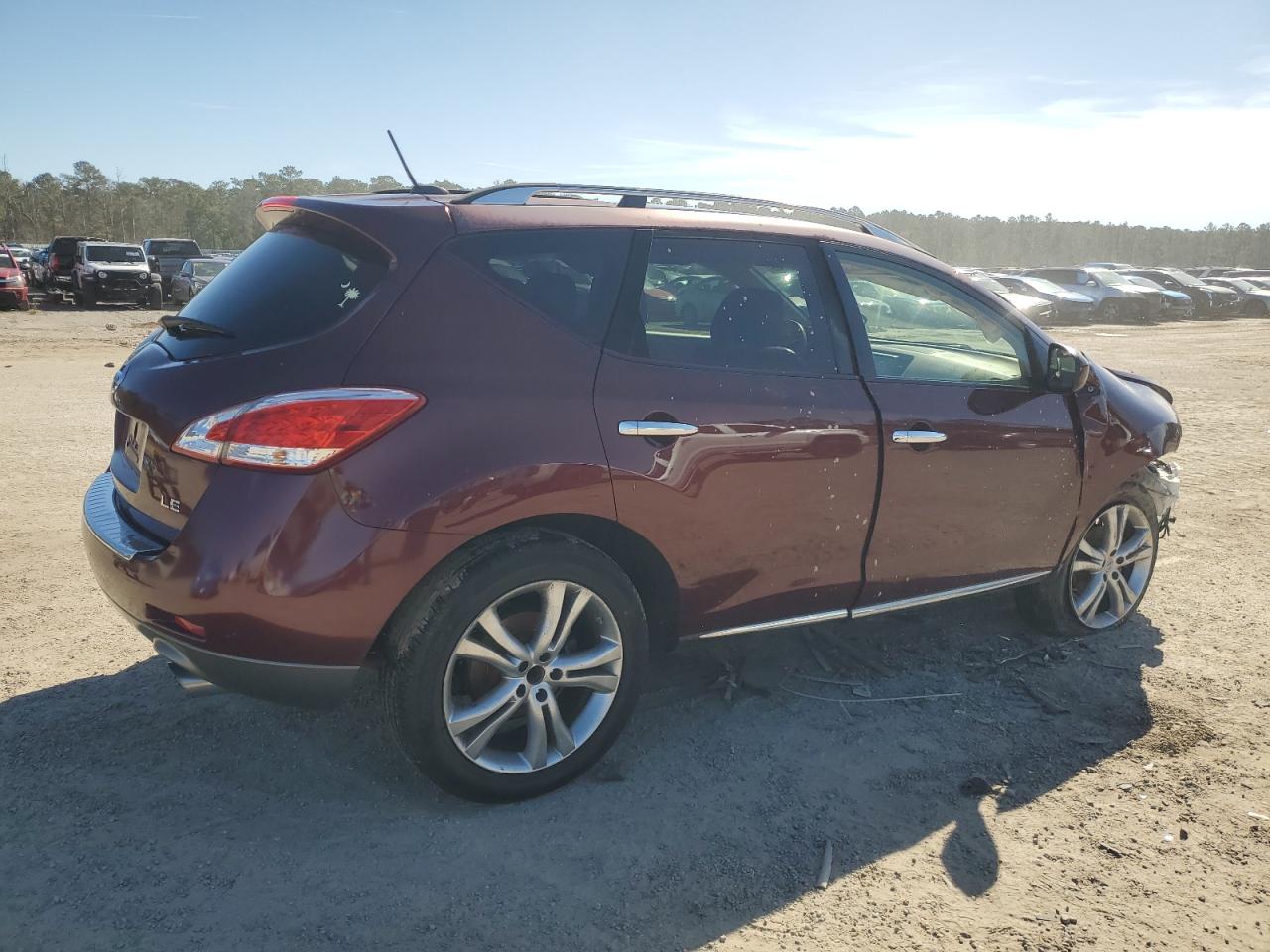 2011 Nissan Murano - Image 3
