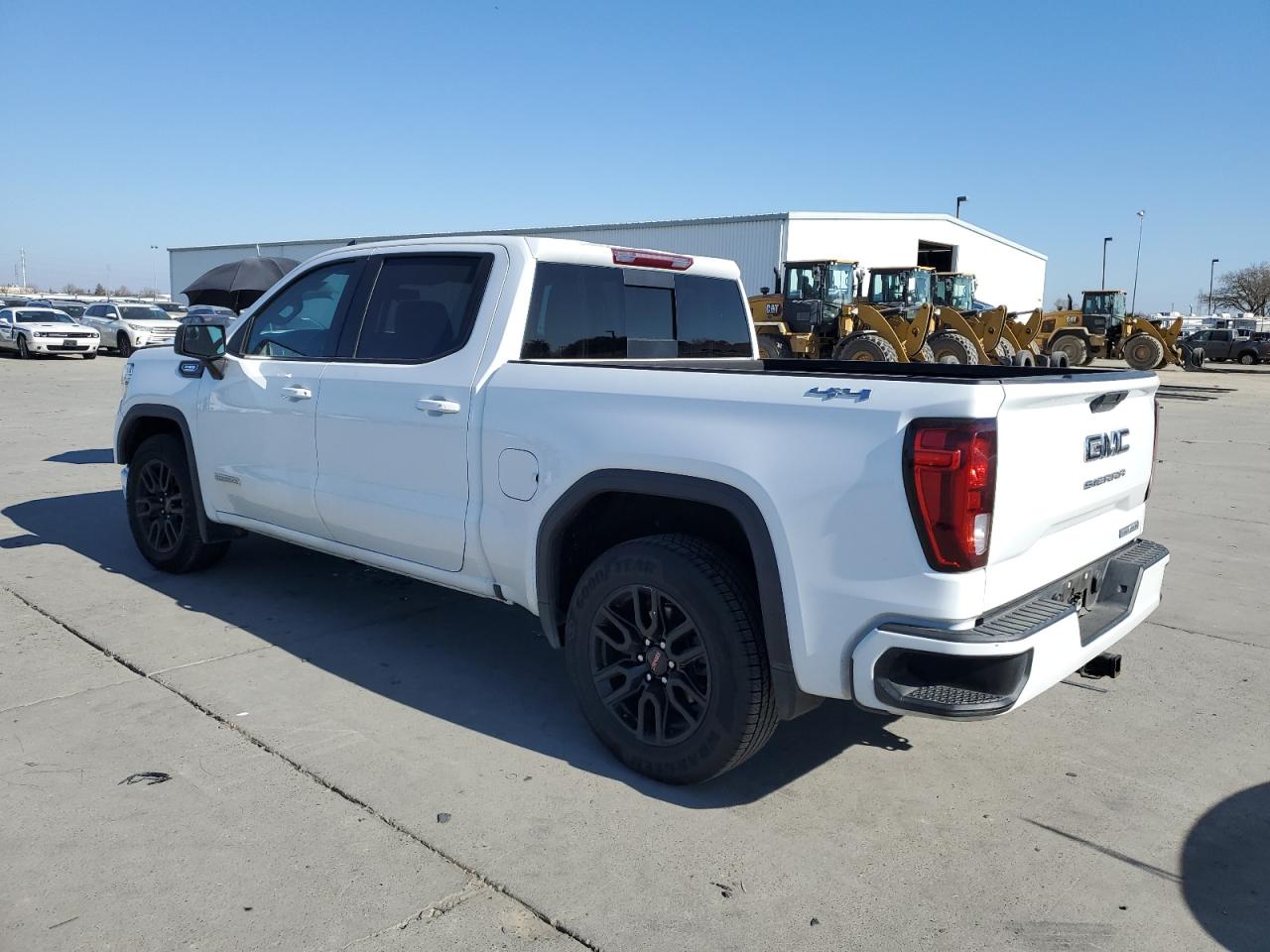 2021 GMC Sierra - Image 2