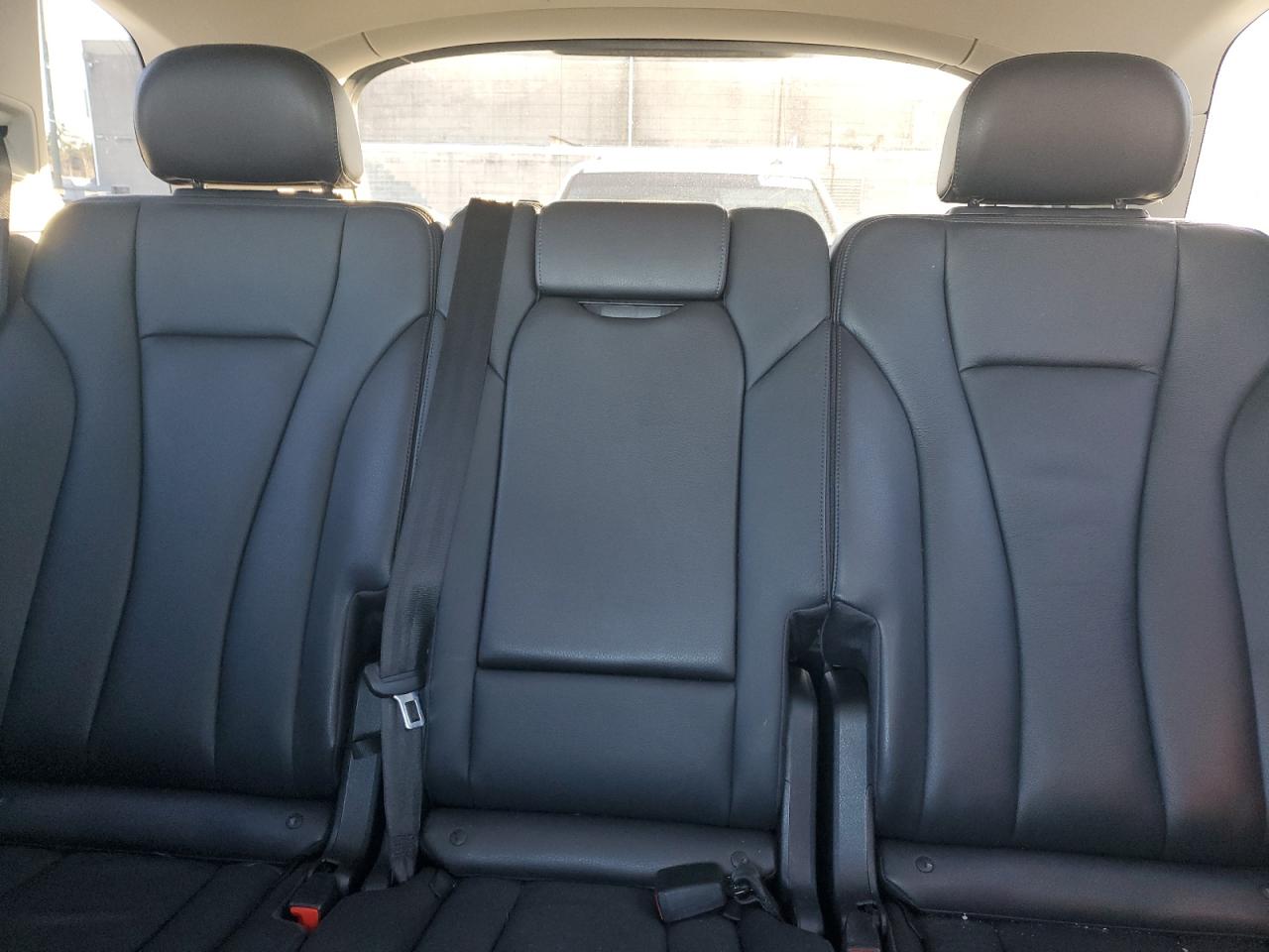 2017 Audi Q7 - Image 10