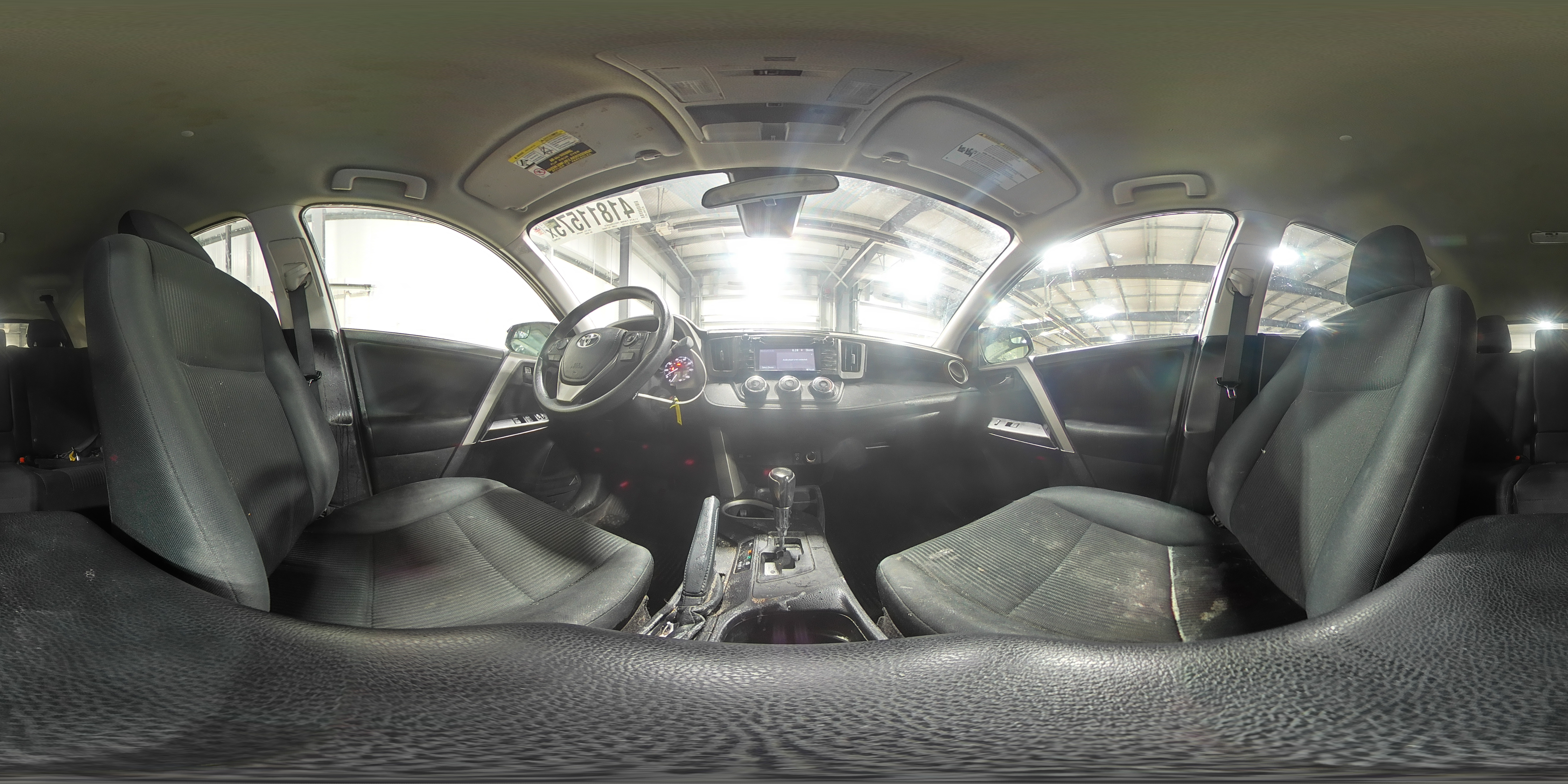2017 Toyota RAV 4 - Image 15