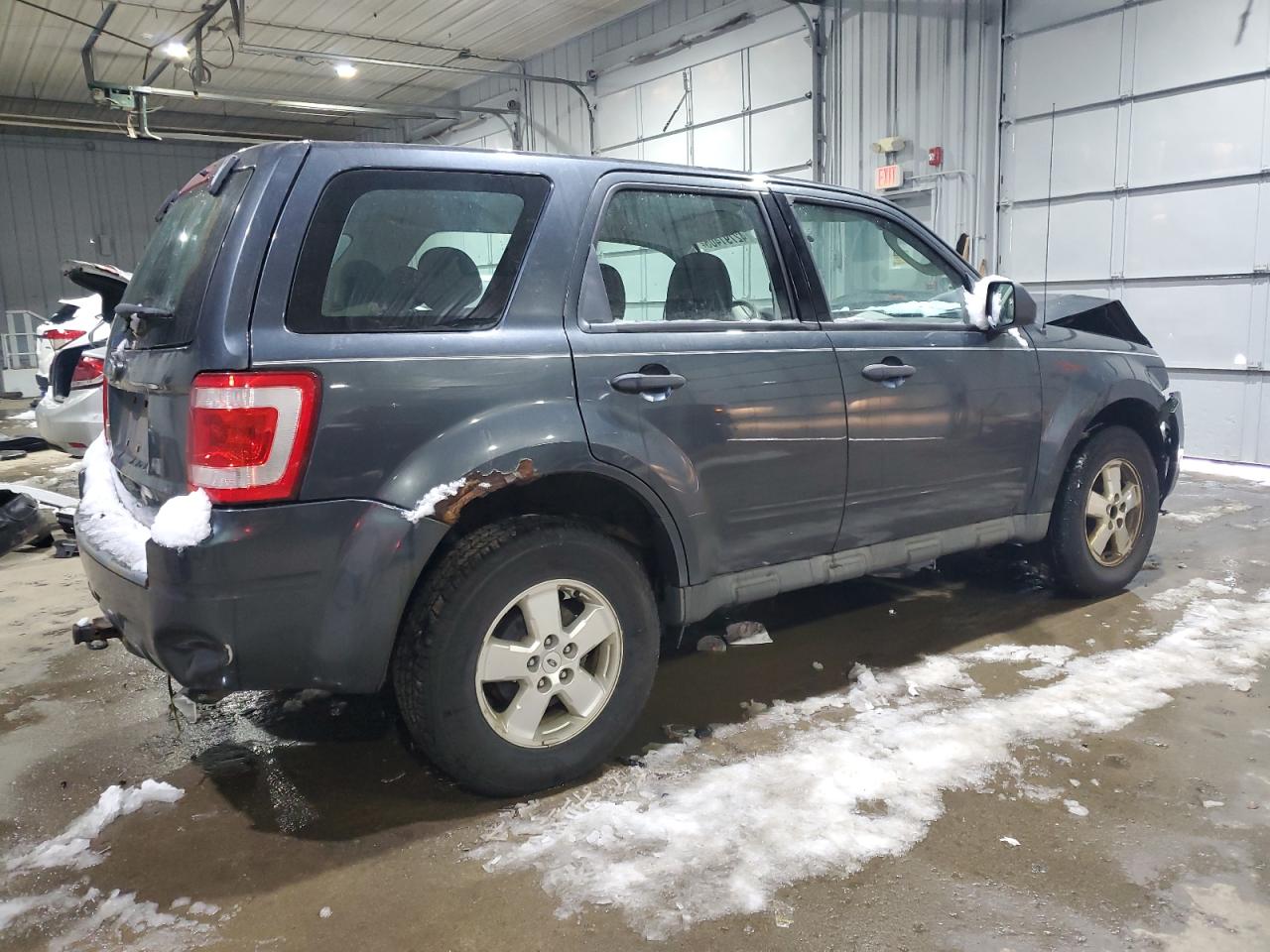 2009 Ford Escape - Image 3