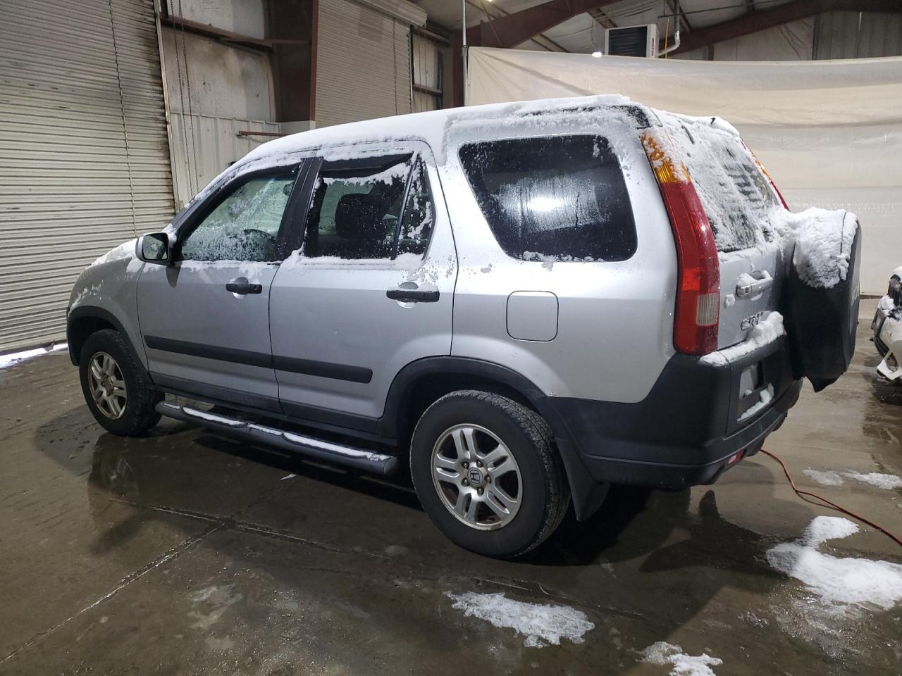 2004 Honda CR-V - Image 2