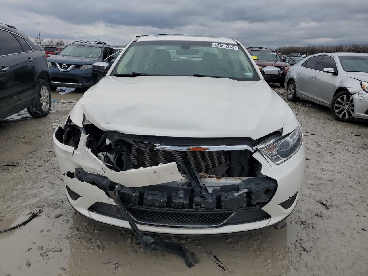 2016 Ford Taurus - Image 5