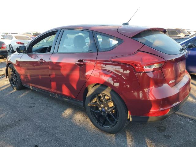 Хэтчбеки FORD FOCUS 2016 Красный
