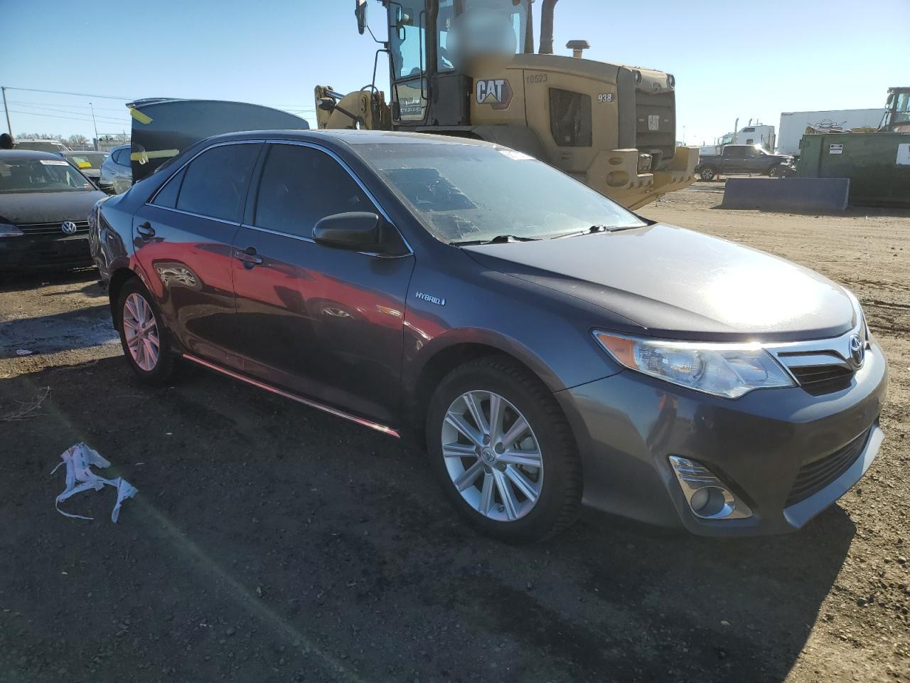 2014 Toyota Camry - Image 4