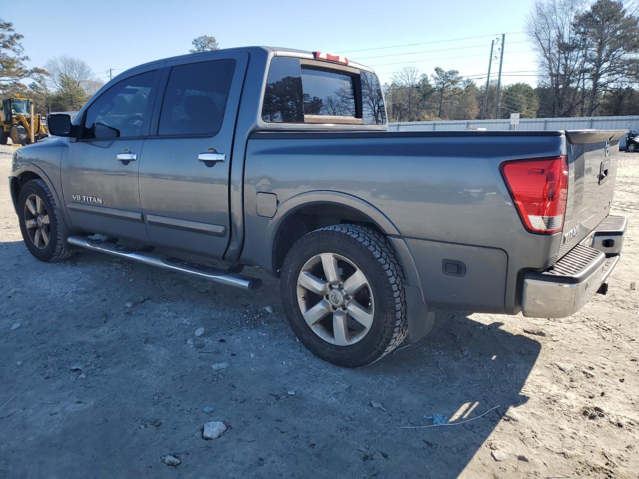 2013 Nissan Titan - Image 2