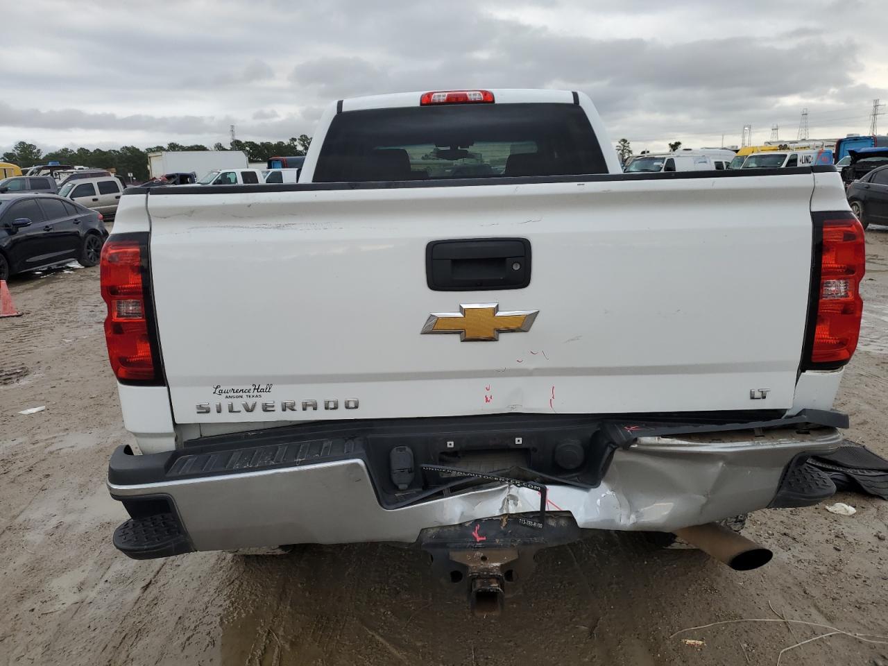 2016 Chevrolet Silverado - Image 6