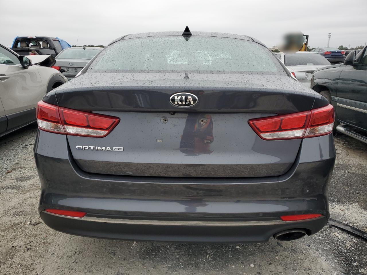 2017 Kia Optima - Image 6
