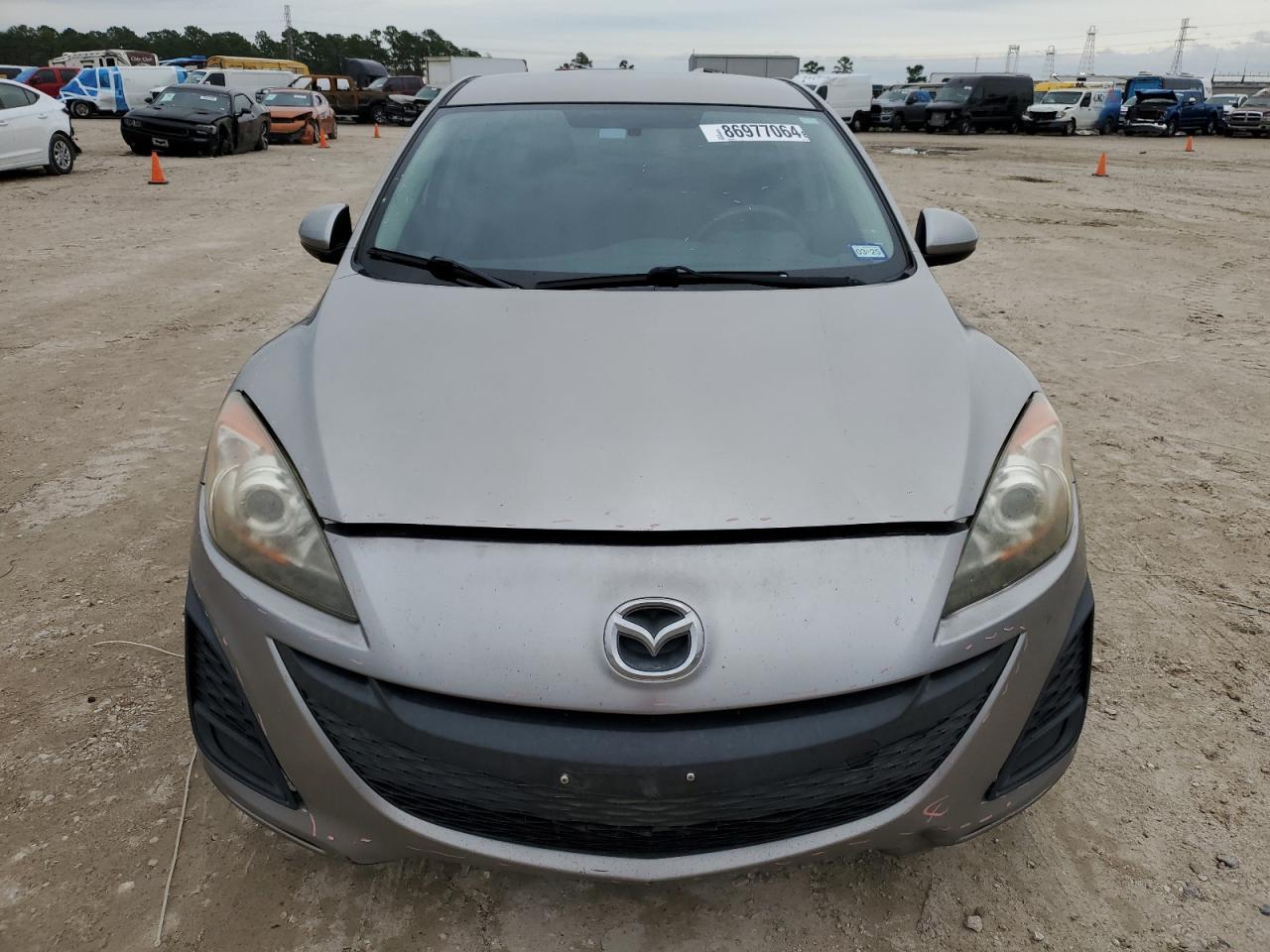 2011 Mazda 3 - Image 5