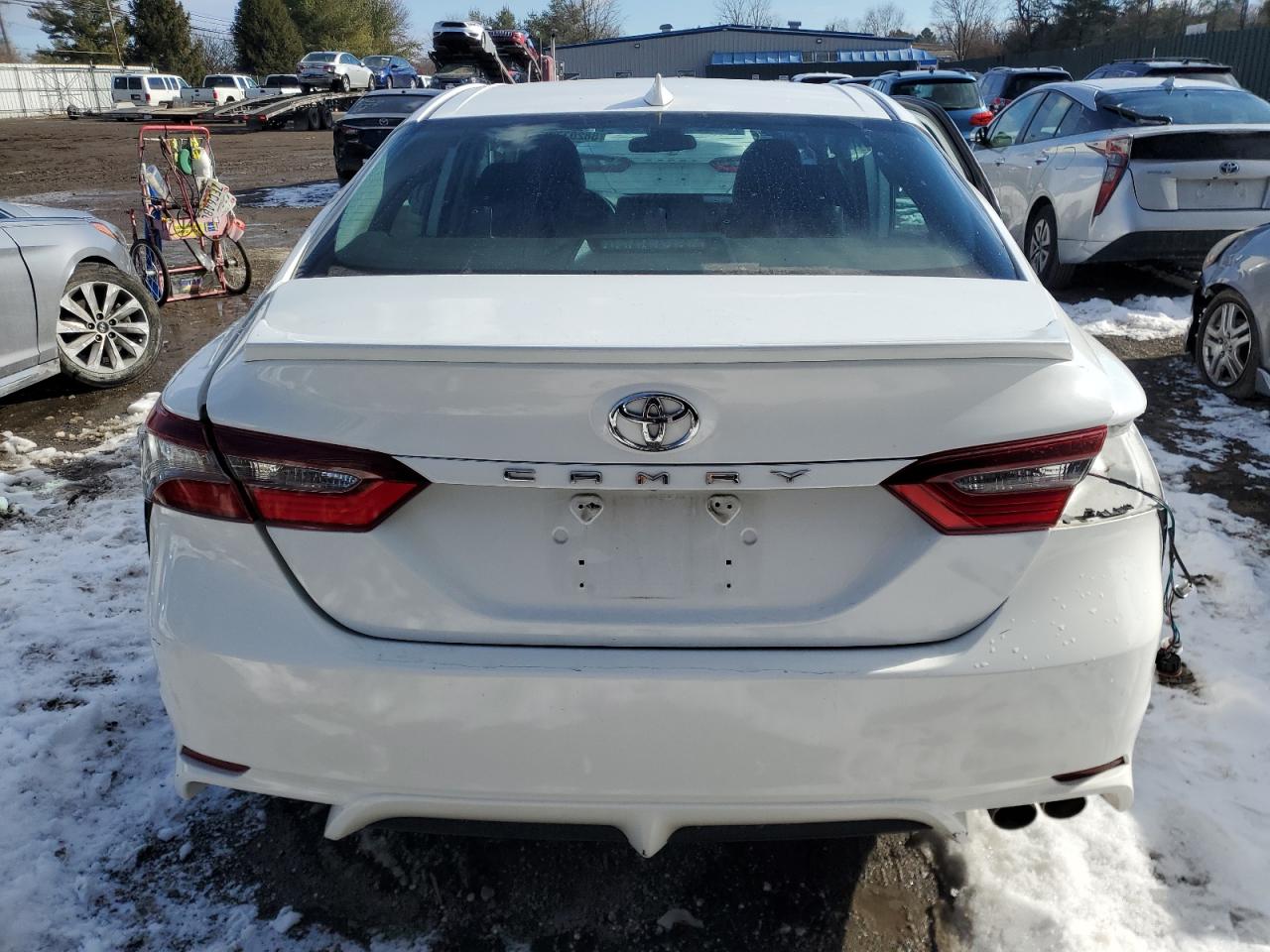 2021 Toyota Camry - Image 6