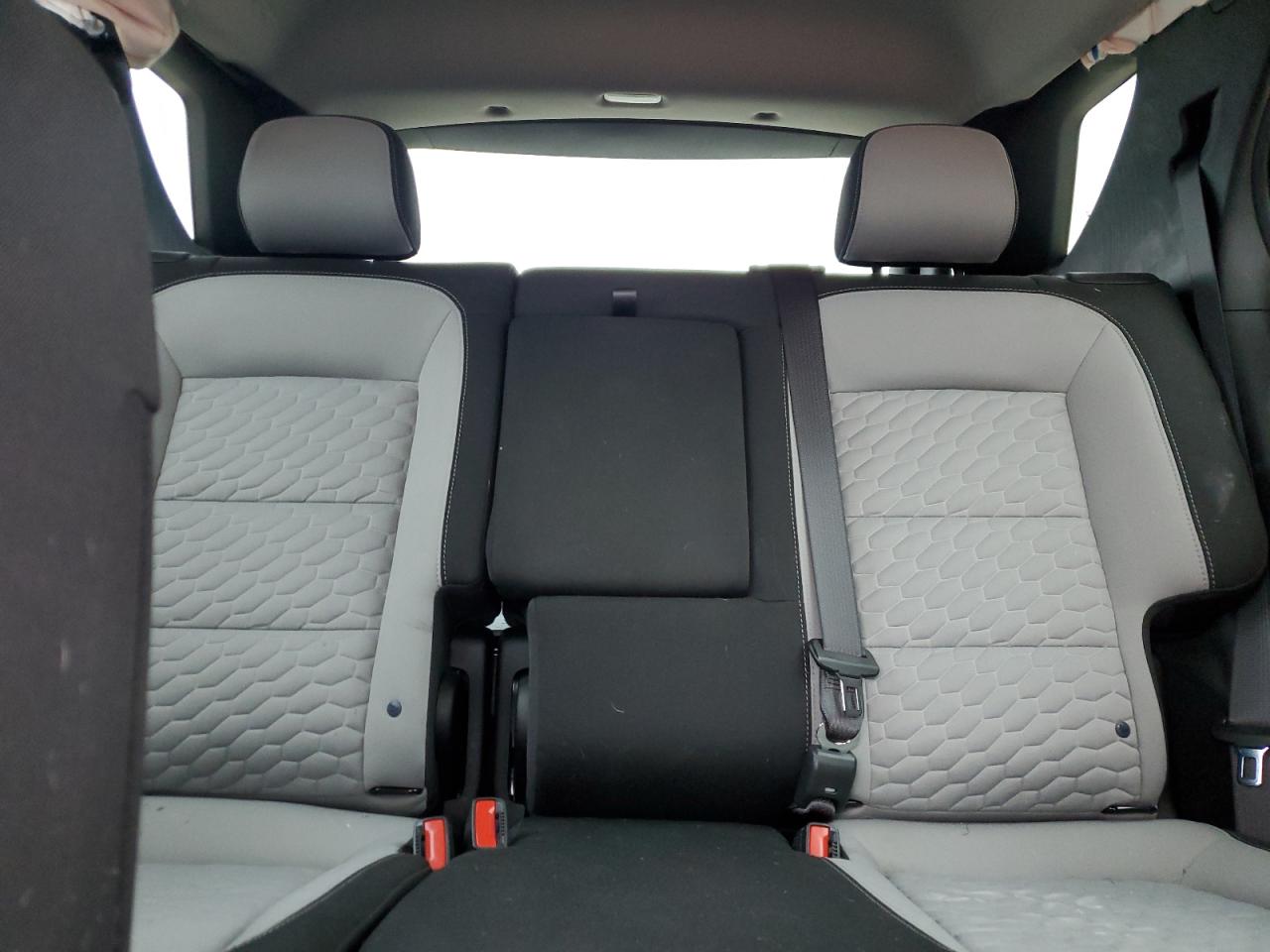 2021 Chevrolet Equinox - Image 10