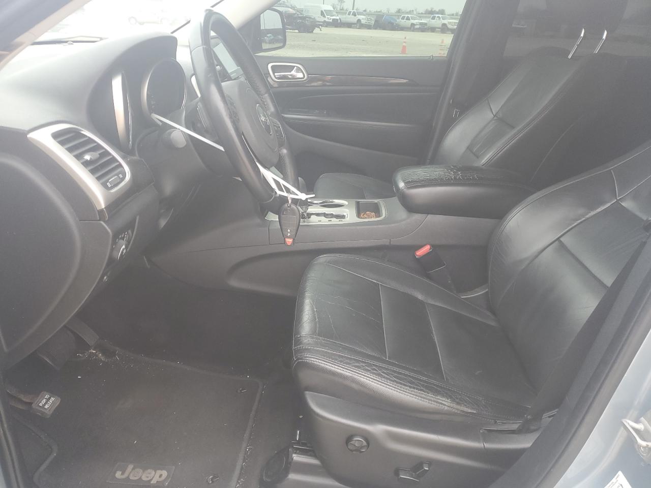 2012 Jeep Grand Cherokee - Image 7