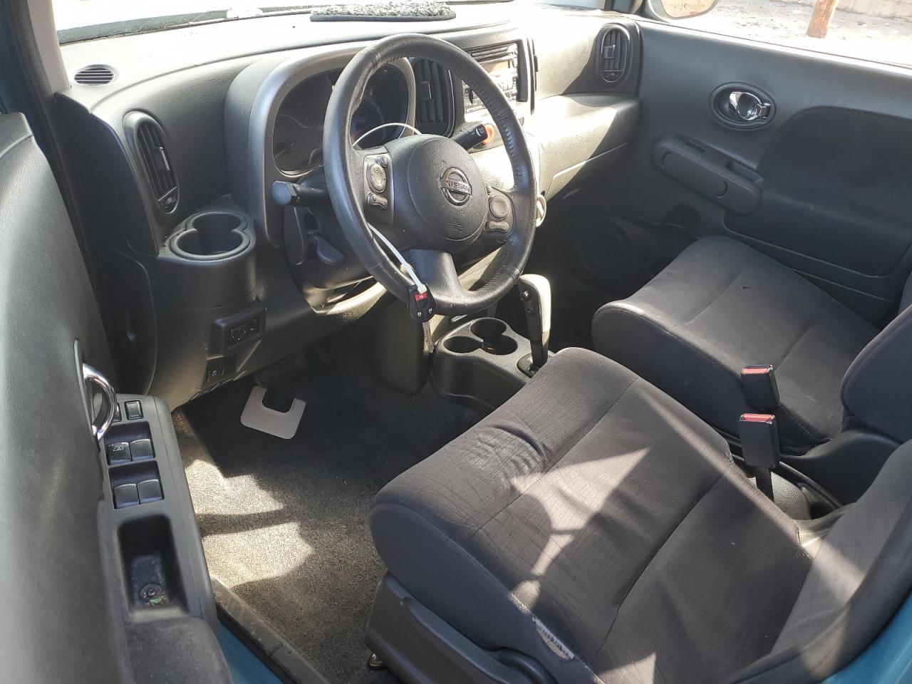 2011 Nissan Cube - Image 8