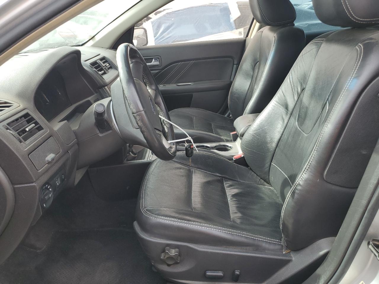 2010 Ford Fusion - Image 7