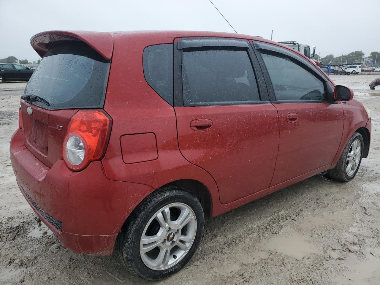 2011 Chevrolet Aveo - Image 3