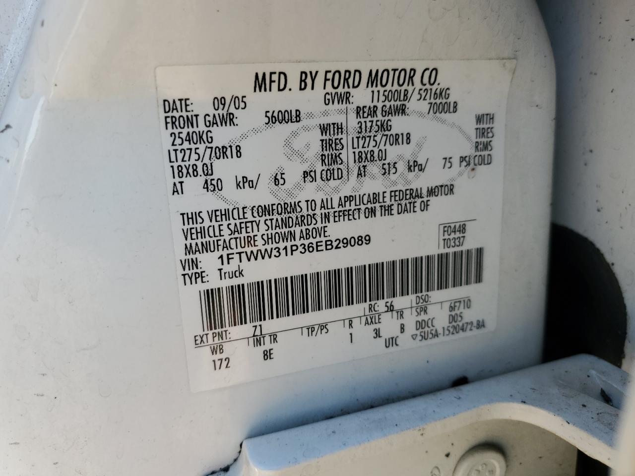2006 Ford F350 - Image 13