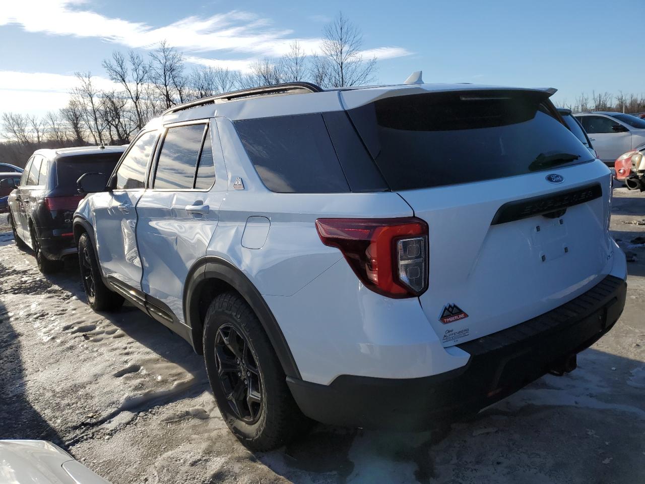 2022 Ford Explorer - Image 2