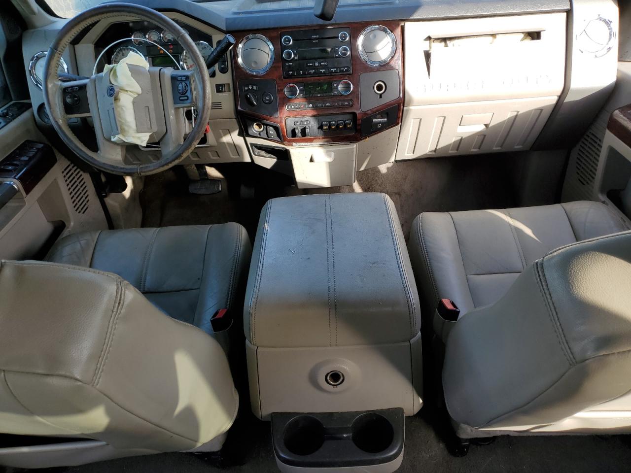 2009 Ford F350 - Image 8
