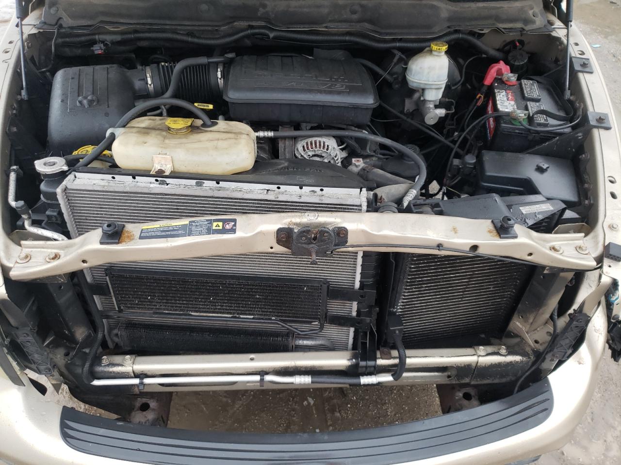 2004 Dodge RAM - Image 12