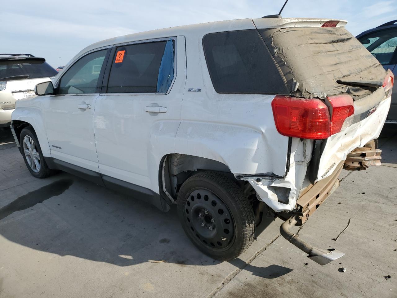 2017 GMC Terrain - Image 2