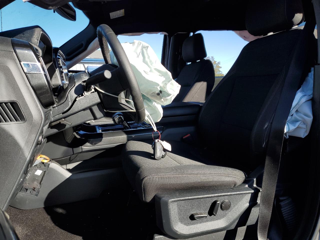 2023 Ford F-150 - Image 7