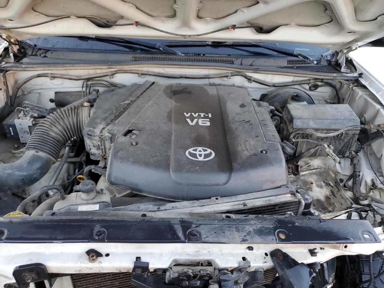 2006 Toyota Tacoma - Image 11
