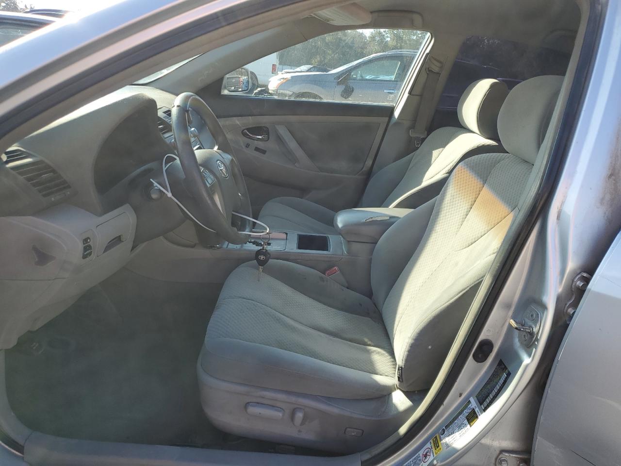 2009 Toyota Camry - Image 7