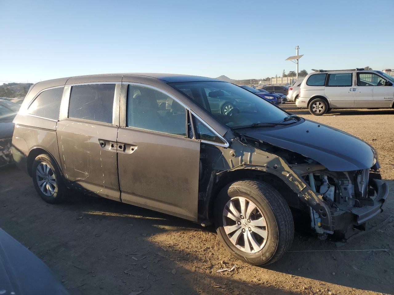 2015 Honda Odyssey - Image 4