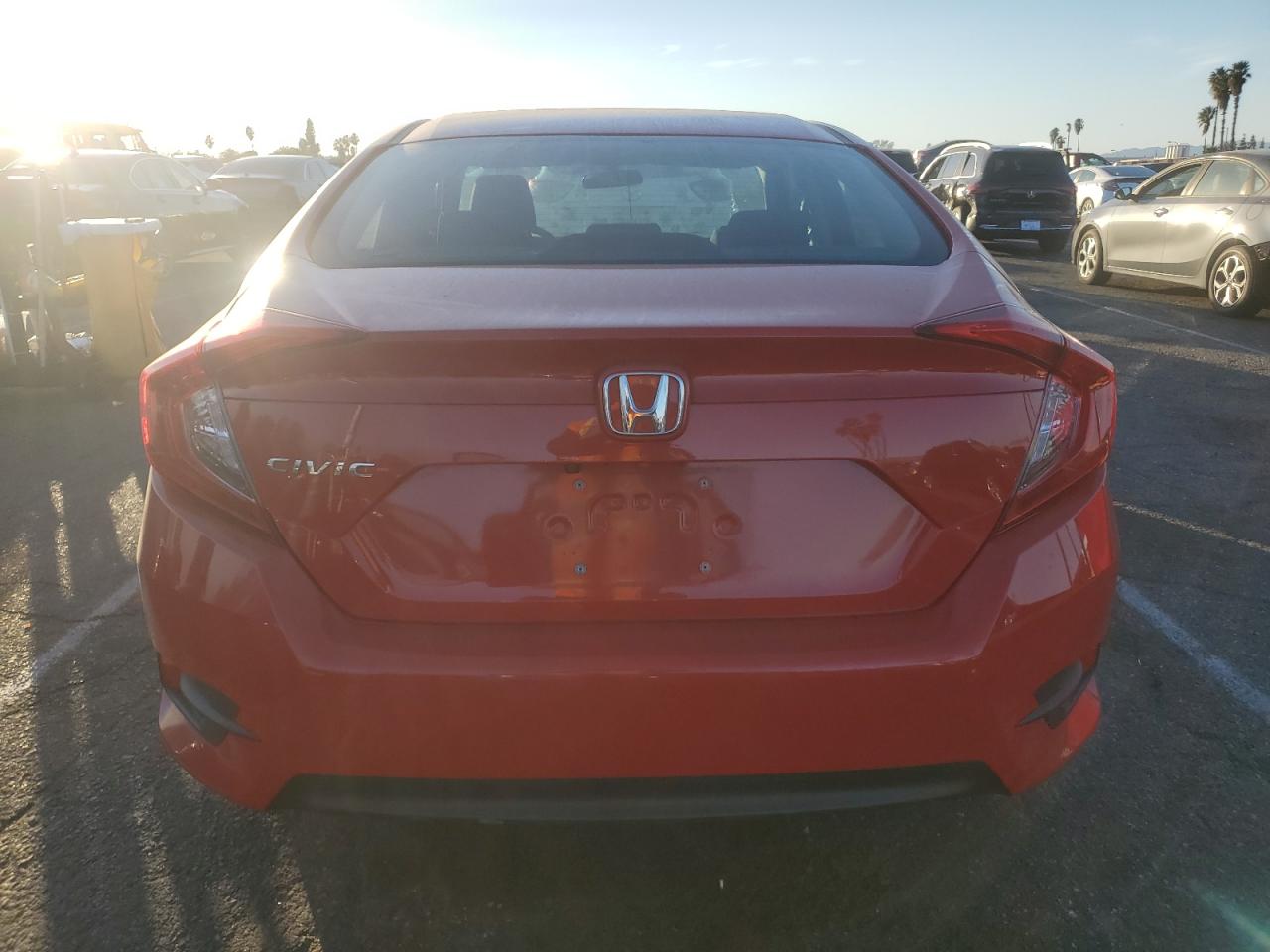 VIN 2HGFC2F58GH513228 2016 HONDA CIVIC no.6