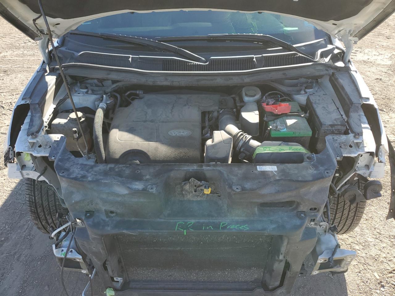 2014 Ford Explorer - Image 12