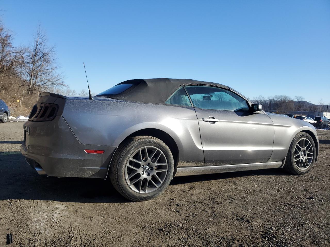 2014 Ford Mustang - Image 3