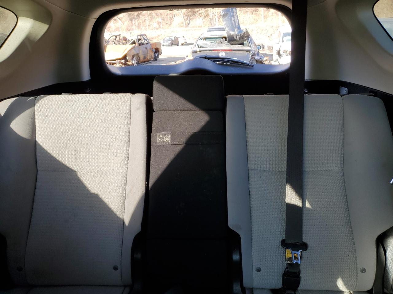 2016 Toyota RAV 4 - Image 10