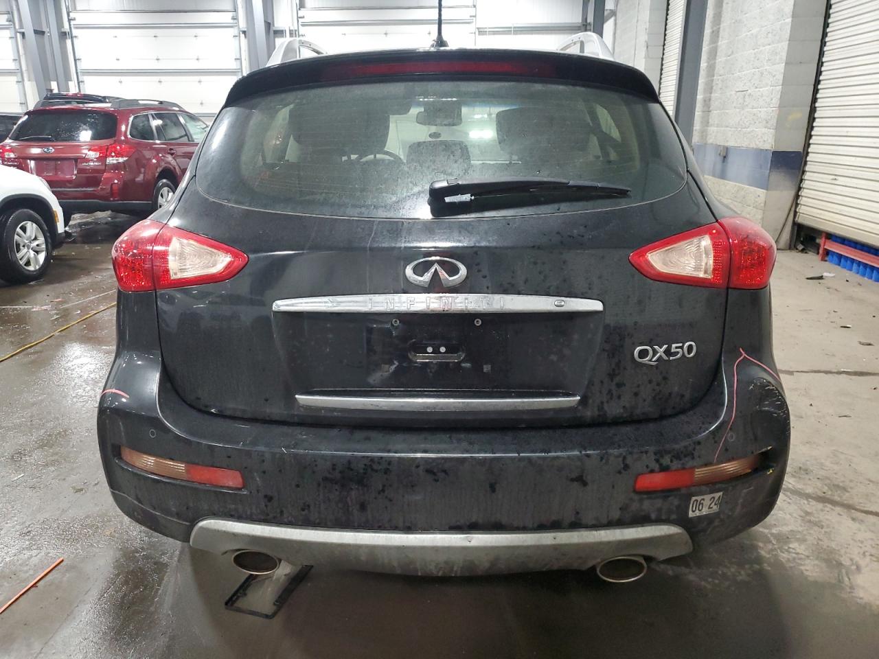 2017 Infiniti QX50 - Image 6