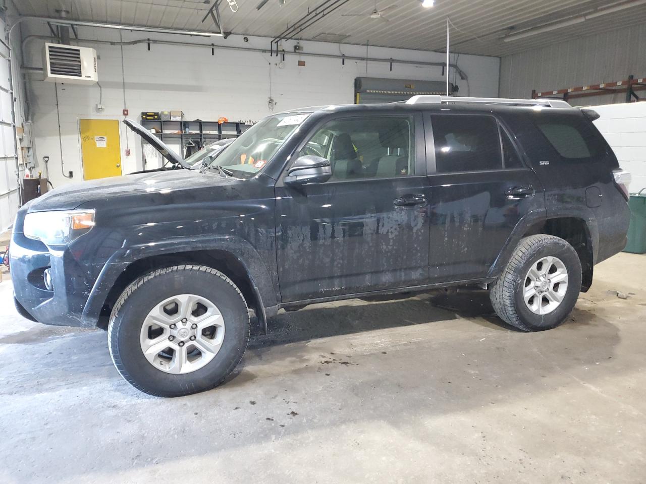 2016 Toyota 4Runner - Image 1